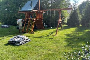 thumbs_play-area-before